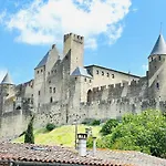 La Maison De La Tour Pinte Carcassonne