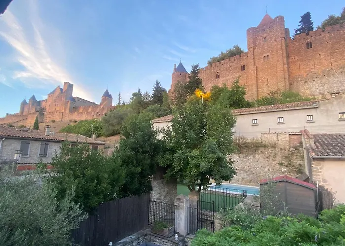 Villa La Maison De La Tour Pinte *