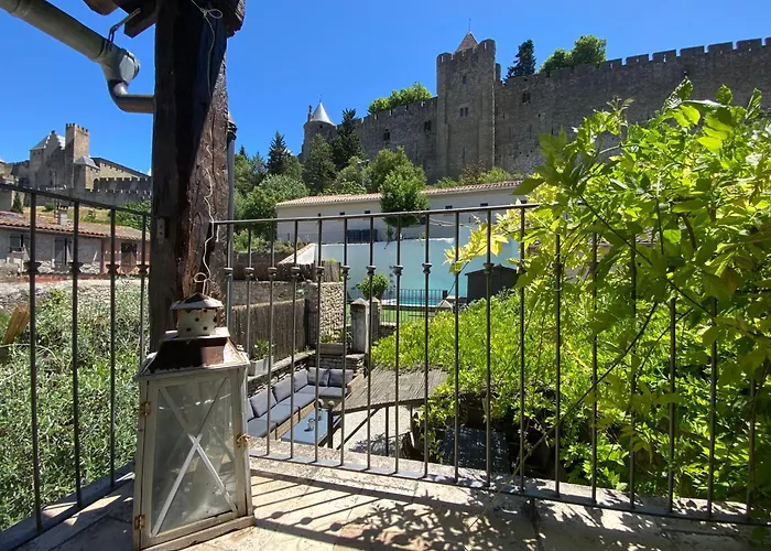 La Maison De La Tour Pinte Carcassonne